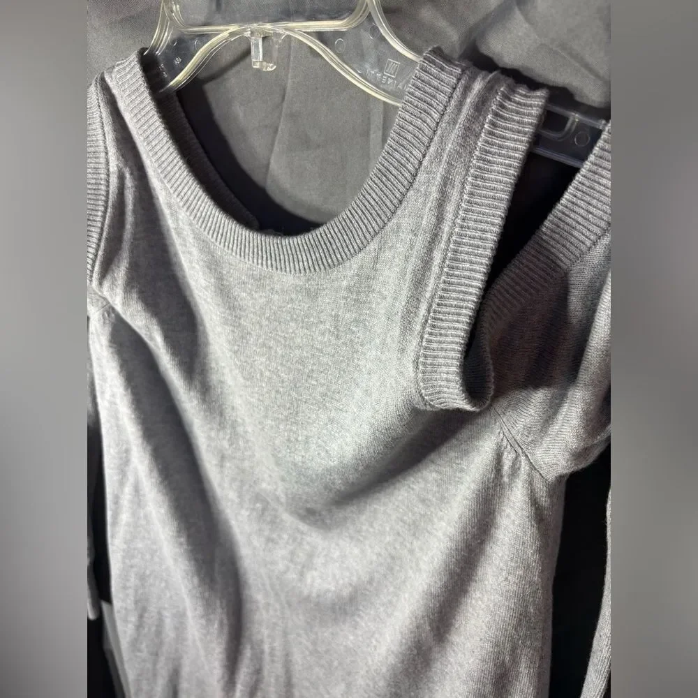 Michael Michael Kors Light Gray Knit Top with Label Detail Cold Shoulder EPC